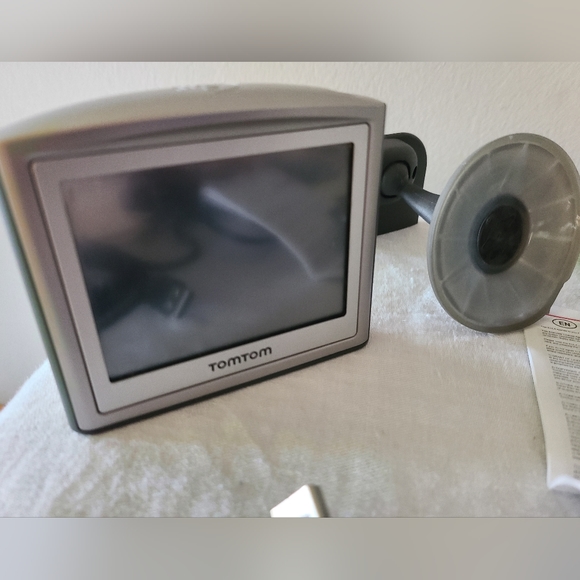 TomTom GPS - Picture 2 of 4